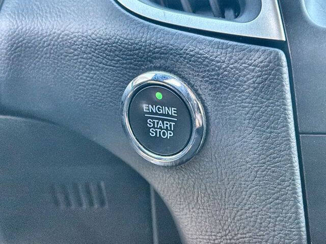 Used 2019 Ford Edge SEL w/ Equipment Group 201A FWD image 16