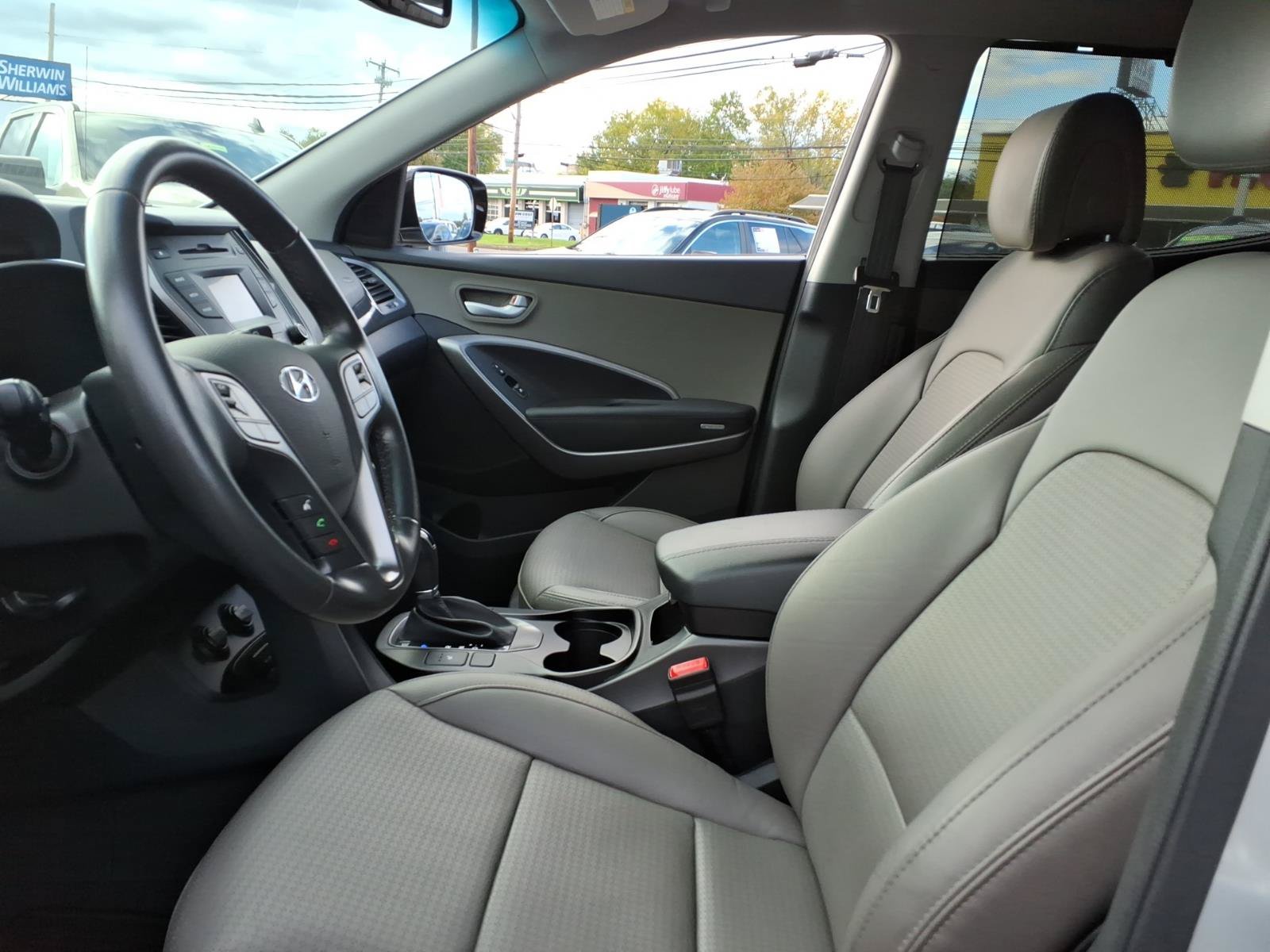 Used 2016 Hyundai Santa Fe Sport 2.0T AWD/4WD image 26