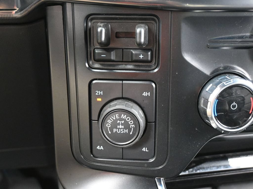 Used 2025 Ford F150 Raptor AWD/4WD image 24