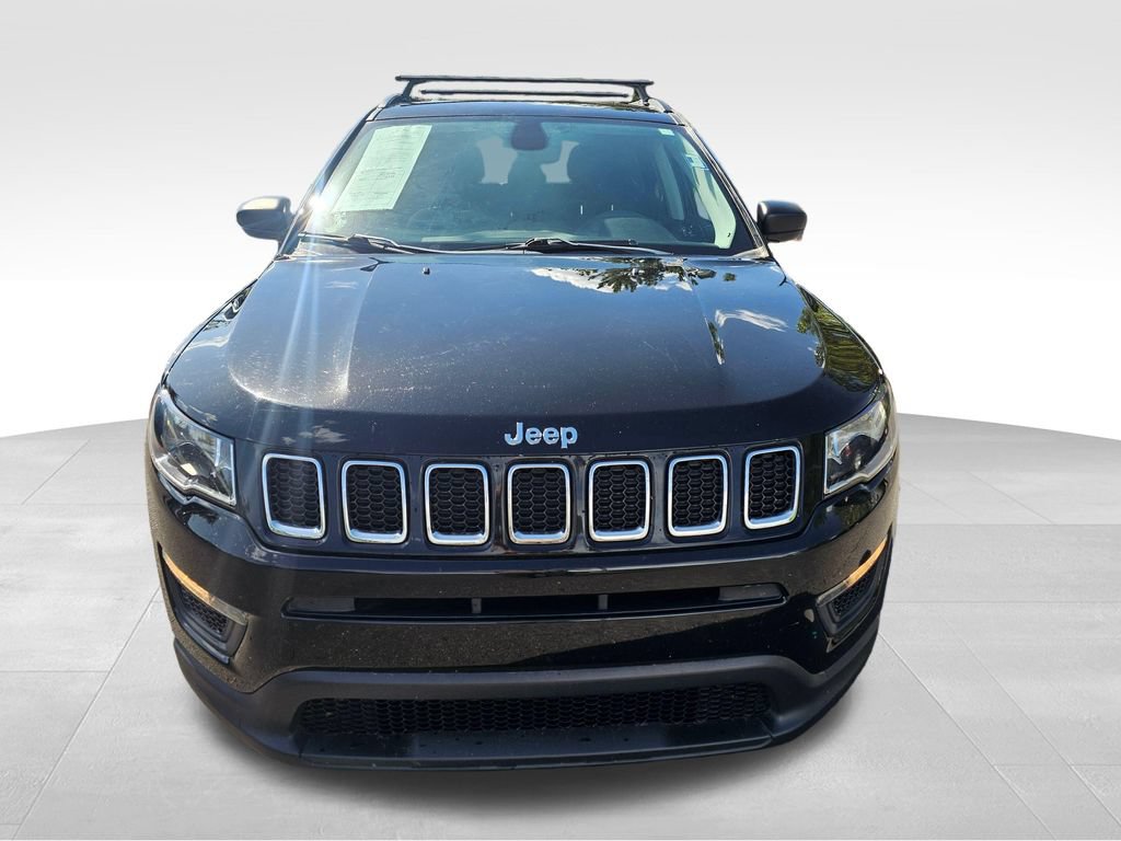 Used 2021 Jeep Compass Sport AWD/4WD image 3