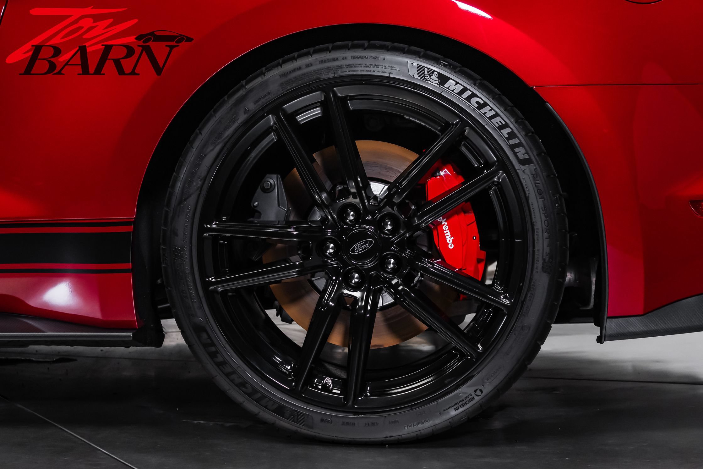 Used 2021 Ford Mustang Shelby GT500 w/ Technology Package RWD image 19