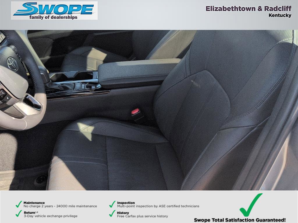 Used 2025 Toyota Camry XSE w/ Premium Plus Package FWD image 11