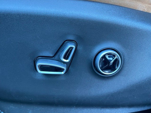 Used 2021 Chrysler Pacifica Pinnacle AWD/4WD image 10
