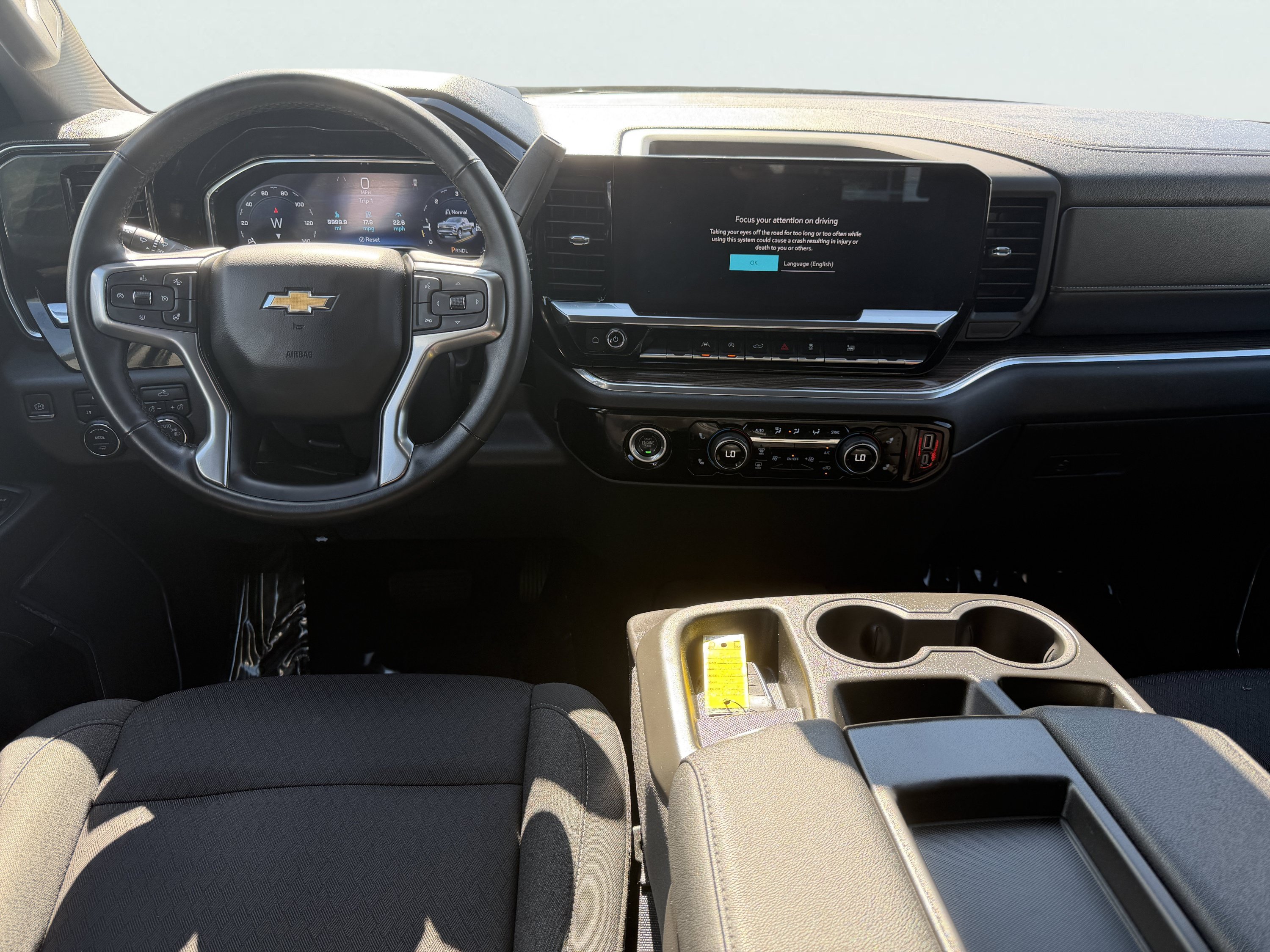 Used 2023 Chevrolet Silverado 1500 LT AWD/4WD image 10