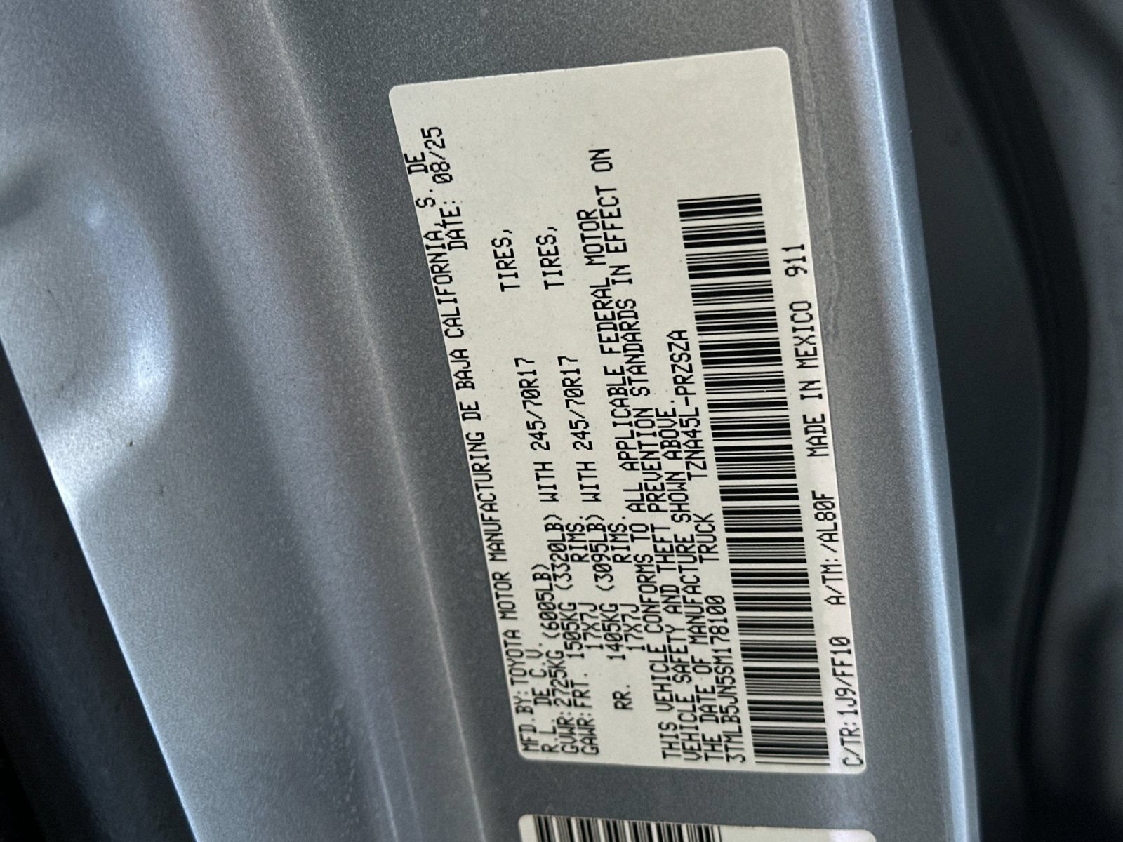 Used 2025 Toyota Tacoma SR5 AWD/4WD image 27
