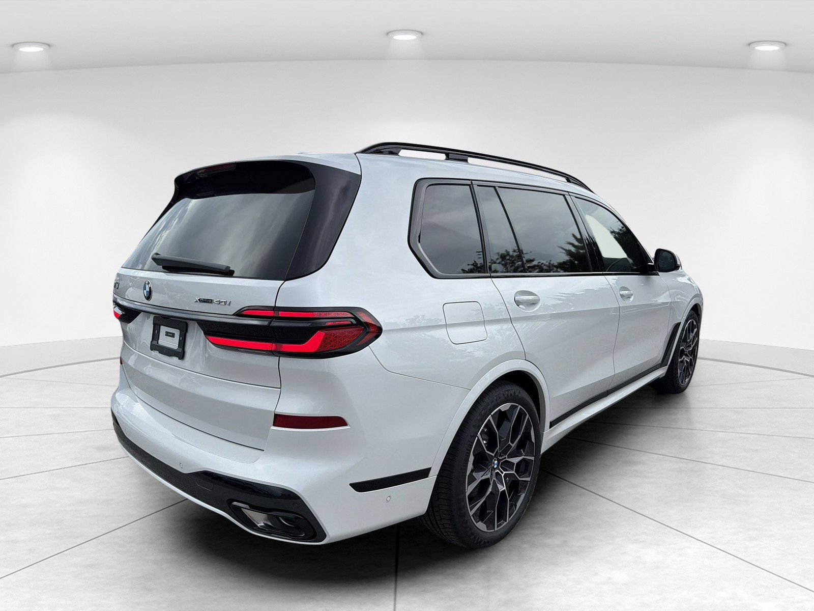 New 2027 BMW X7 xDrive40i w/ Executive Package AWD/4WD image 4