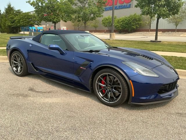 Used 2019 Chevrolet Corvette Grand Sport RWD image 2