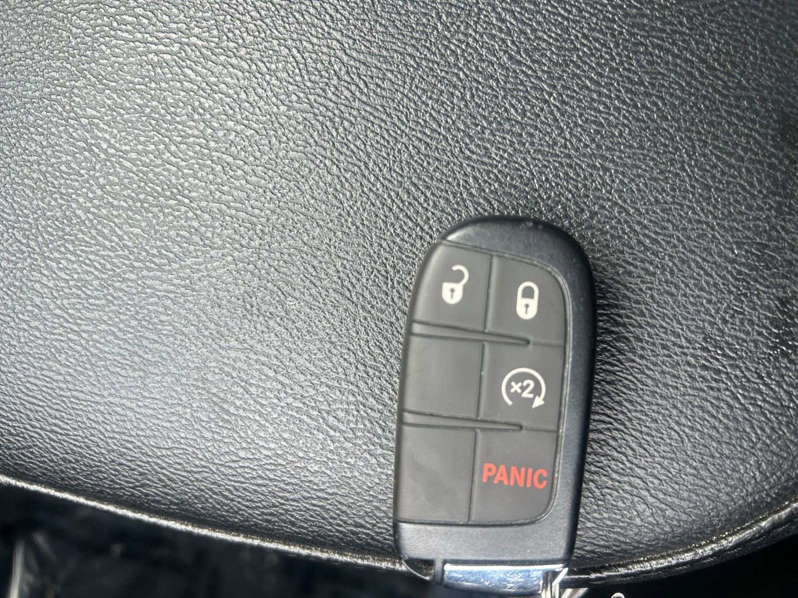 Used 2025 Jeep Compass Limited AWD/4WD image 25