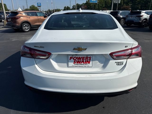 Used 2021 Chevrolet Malibu LT FWD image 4