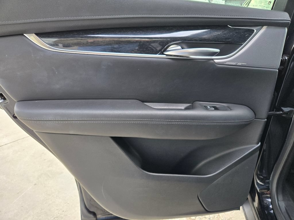 Used 2023 Cadillac XT5 Premium Luxury AWD/4WD image 38
