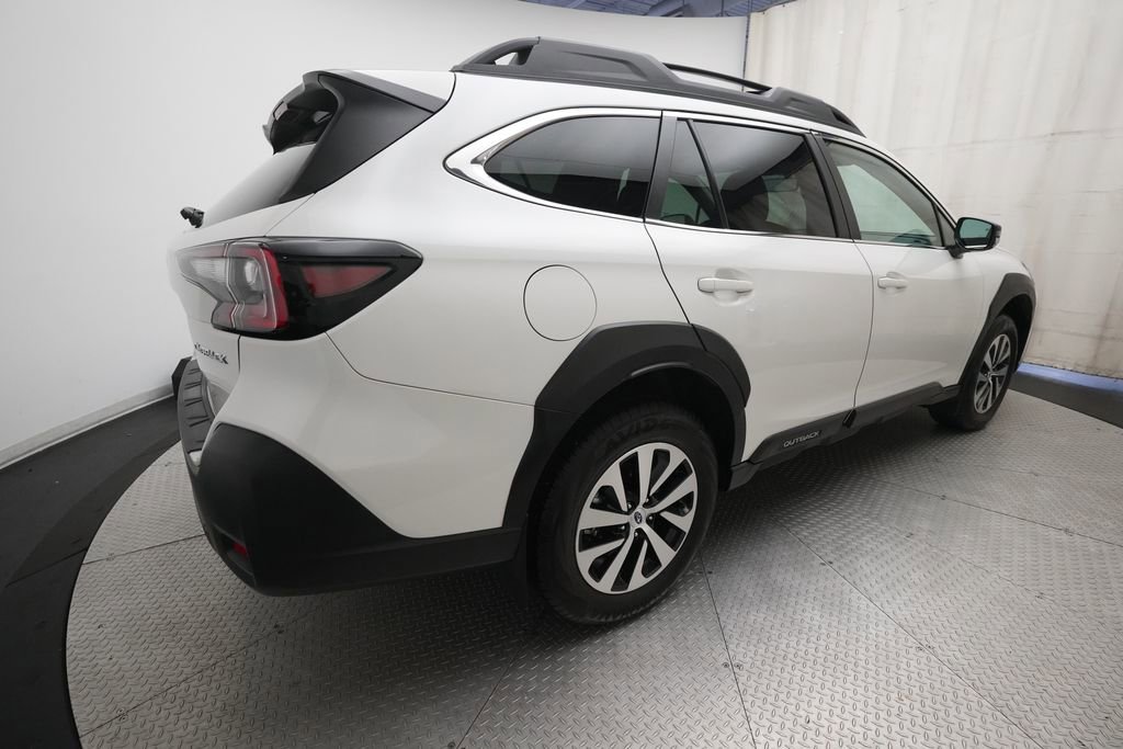 Used 2024 Subaru Outback Premium w/ Popular Package #1A AWD/4WD image 36