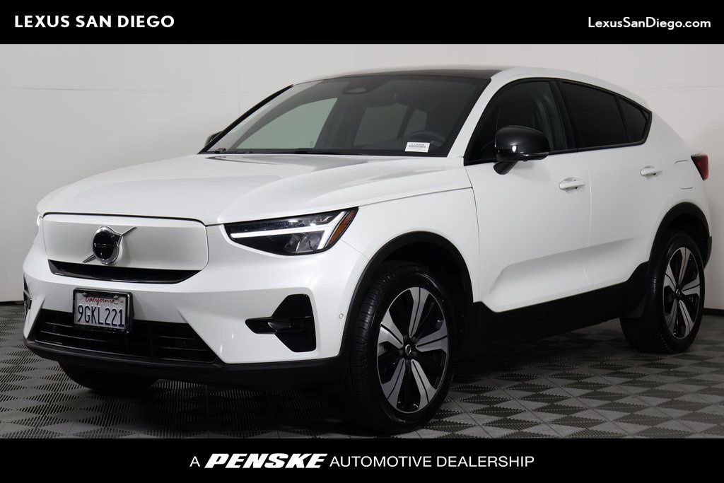Used 2023 Volvo C40 P8 Recharge Plus image 1