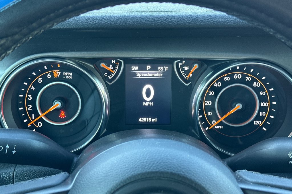 Used 2023 Jeep Gladiator Sport AWD/4WD image 30