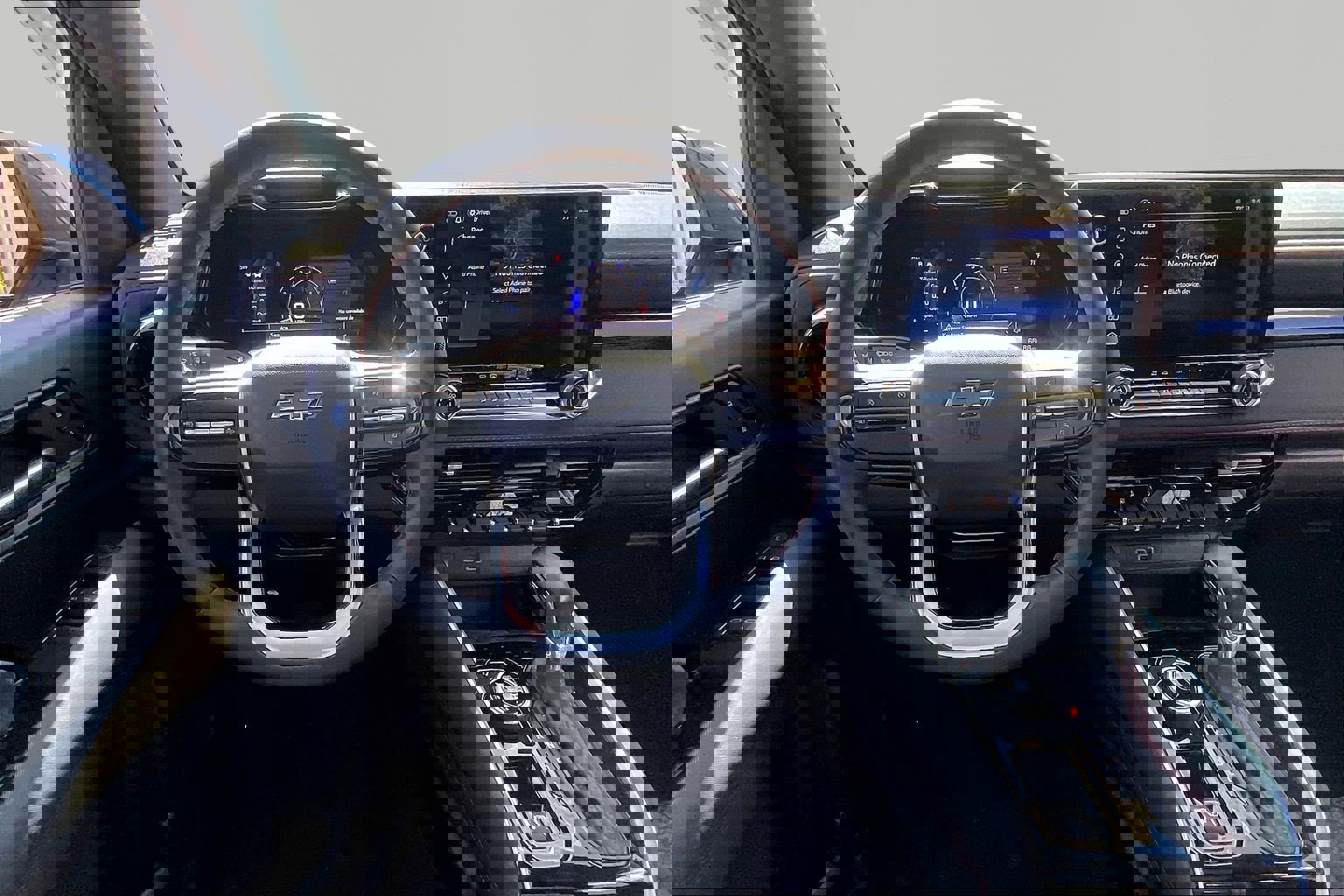 Used 2024 Chevrolet Colorado Z71 w/ Advanced Trailering Package image 9