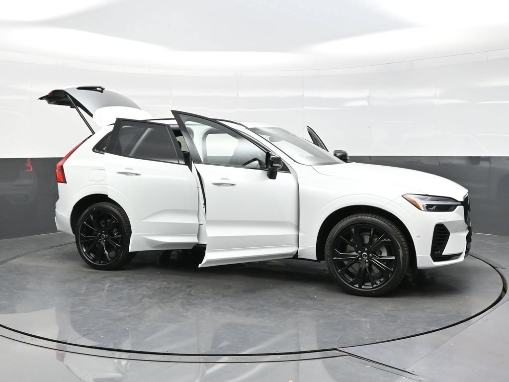 New 2026 Volvo XC60 T8 Ultra w/ Climate Package AWD/4WD image 43