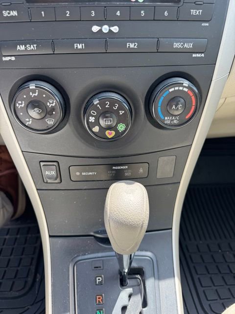 Used 2009 Toyota Corolla LE FWD image 9