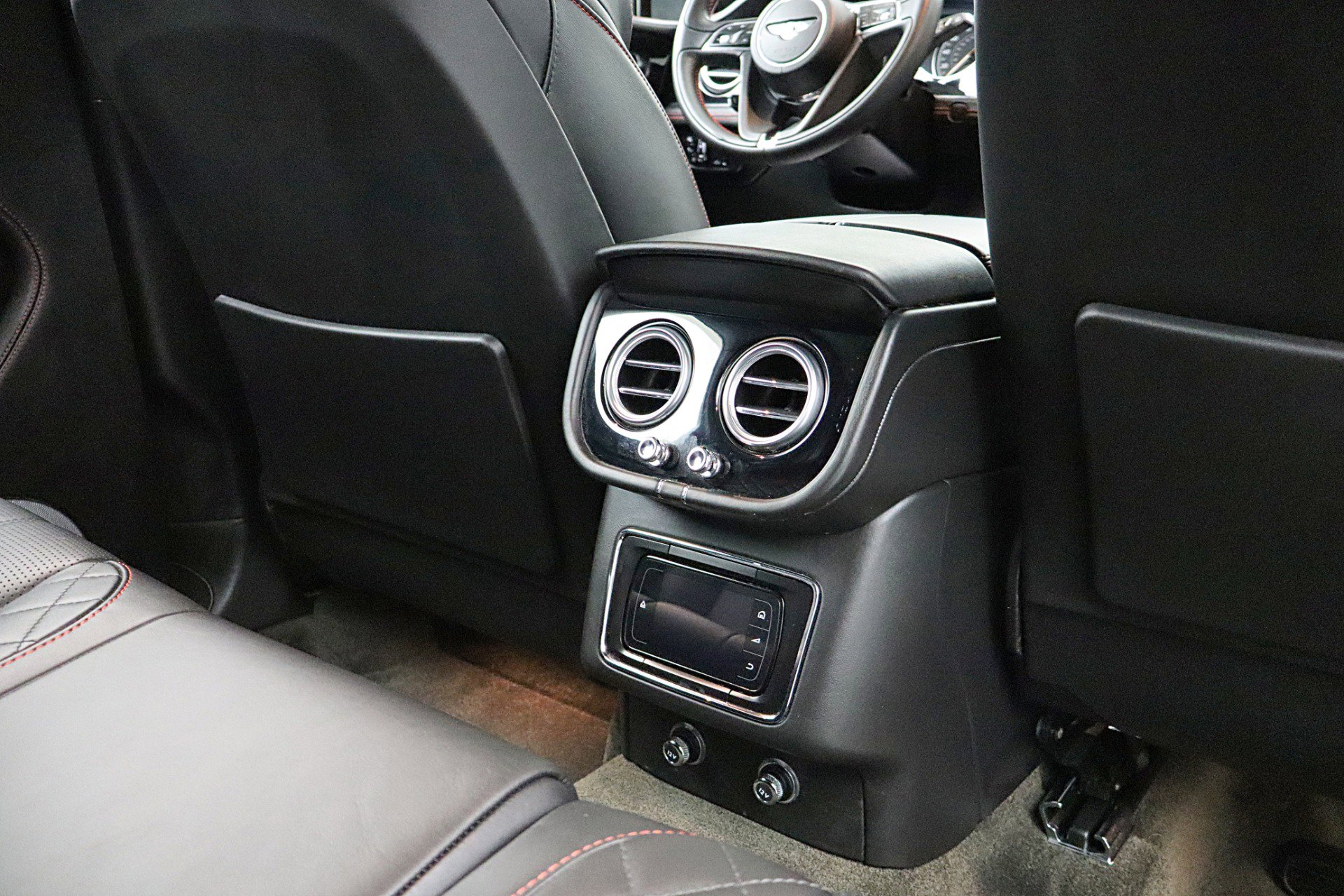 Certified 2017 Bentley Bentayga image 42