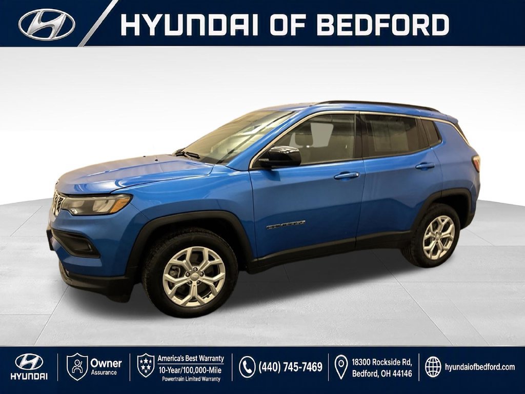 Used 2024 Jeep Compass Latitude AWD/4WD image 10
