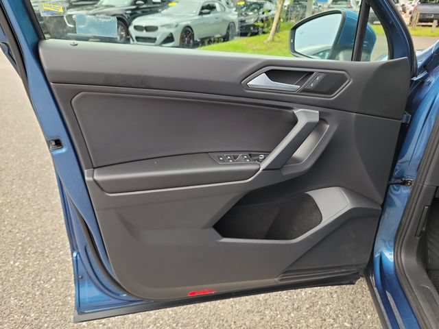 Used 2019 Volkswagen Tiguan SE w/ Panoramic Sunroof Package AWD/4WD image 21