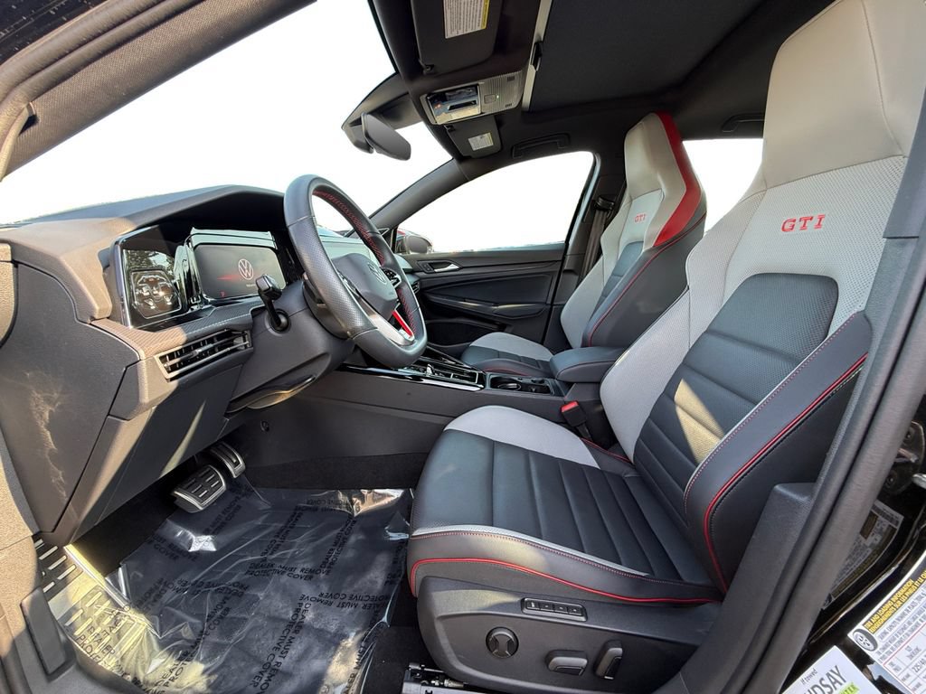 Used 2024 Volkswagen GTI SE w/ SE Leather Seats Package FWD image 9