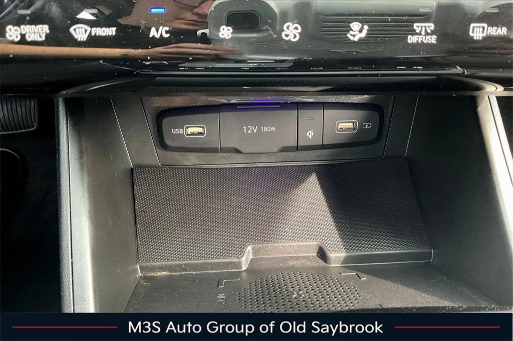 Used 2024 Hyundai Tucson Limited image 16