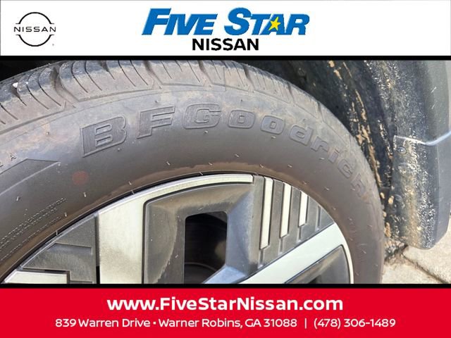 Used 2025 Nissan Kicks SV FWD image 16