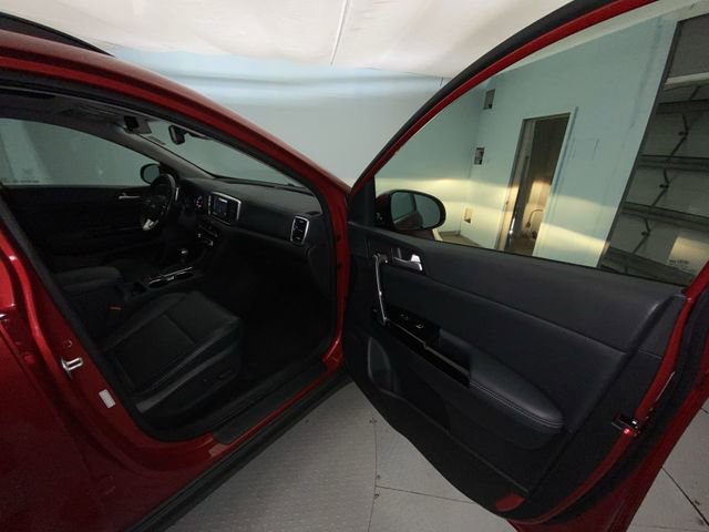 Used 2020 Kia Sportage EX w/ EX Technology Package image 25