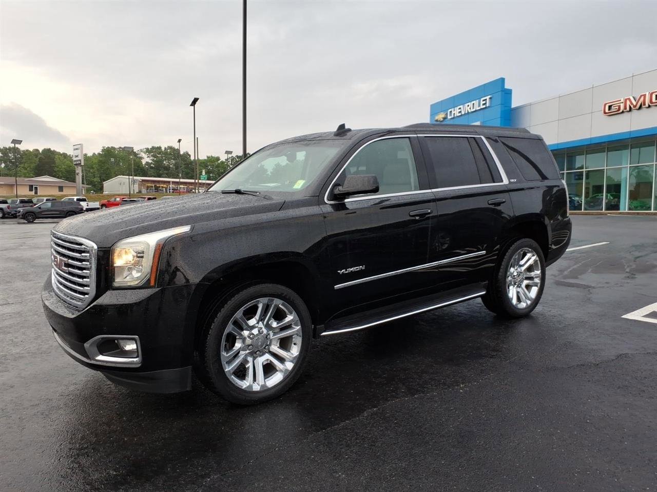Used 2019 GMC Yukon SLT w/ Premium Edition AWD/4WD image 3