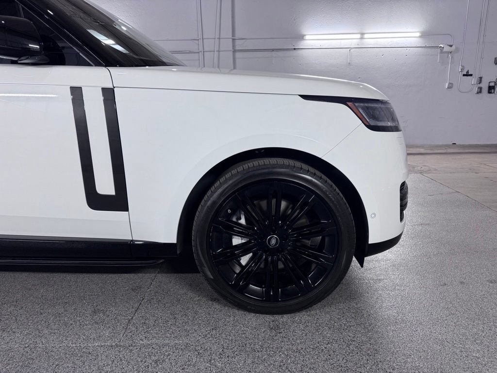 Used 2023 Land Rover Range Rover SE AWD/4WD image 7