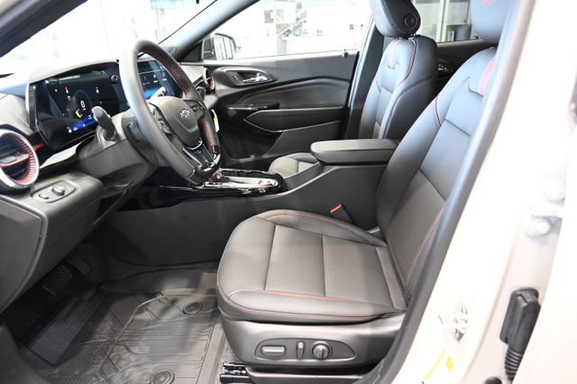 New 2026 Chevrolet Trax RS w/ Driver Confidence Package FWD image 9
