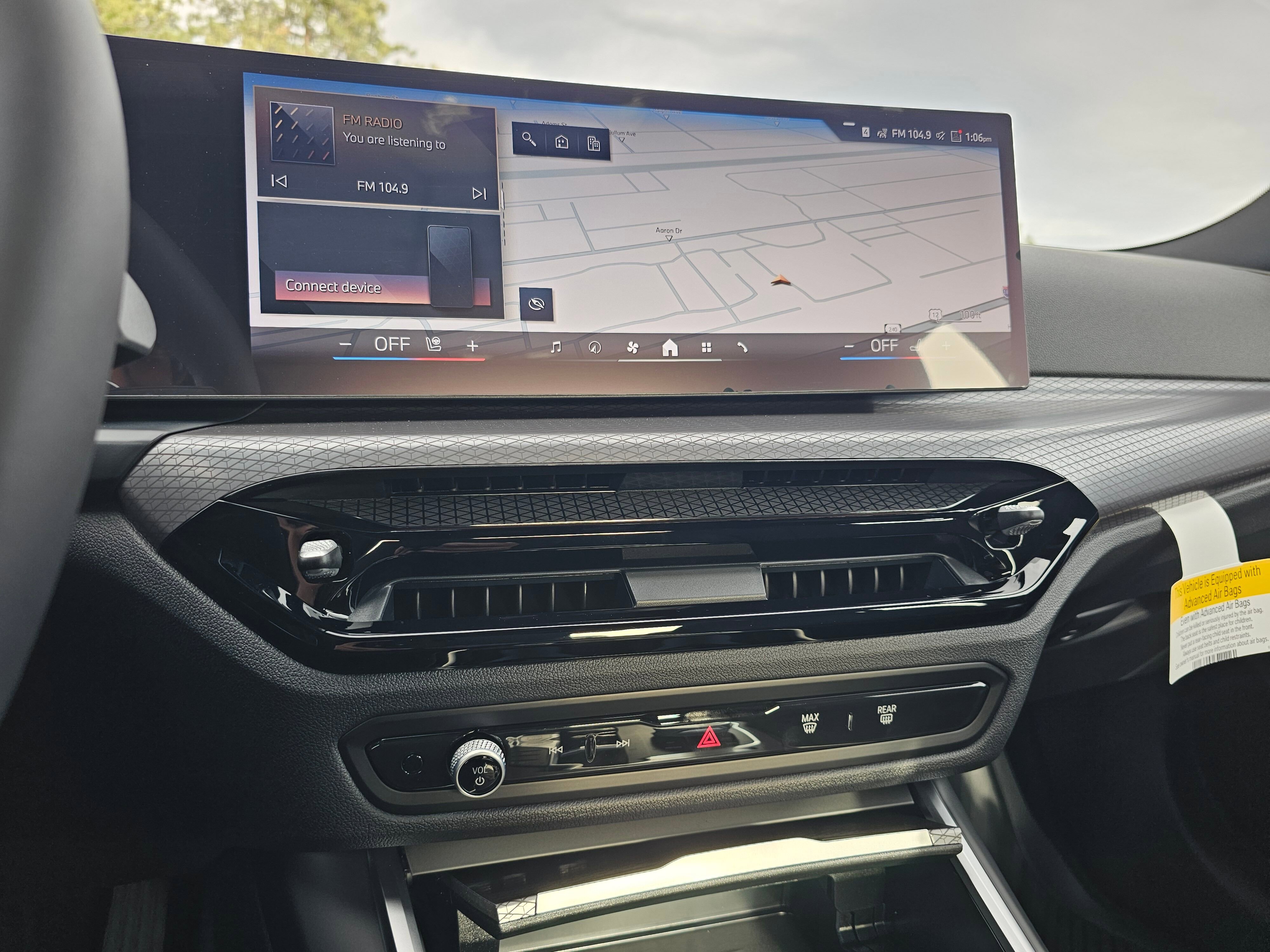 New 2026 BMW 330i xDrive Sedan w/ Premium Package image 19