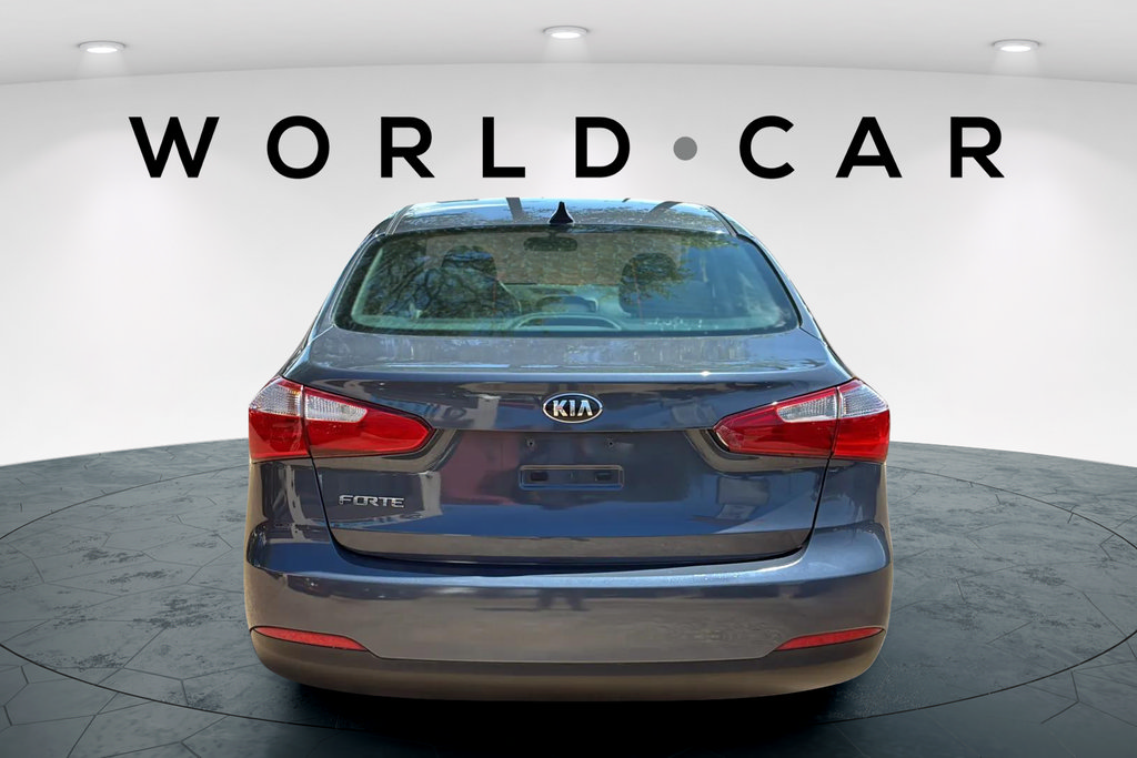 Used 2016 Kia Forte LX FWD image 6
