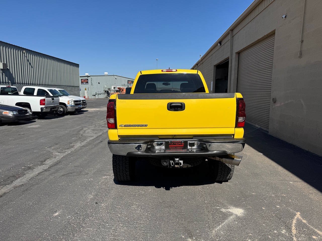 Used 2007 Chevrolet Silverado 2500 LT w/ Heavy-Duty Power Package AWD/4WD image 8