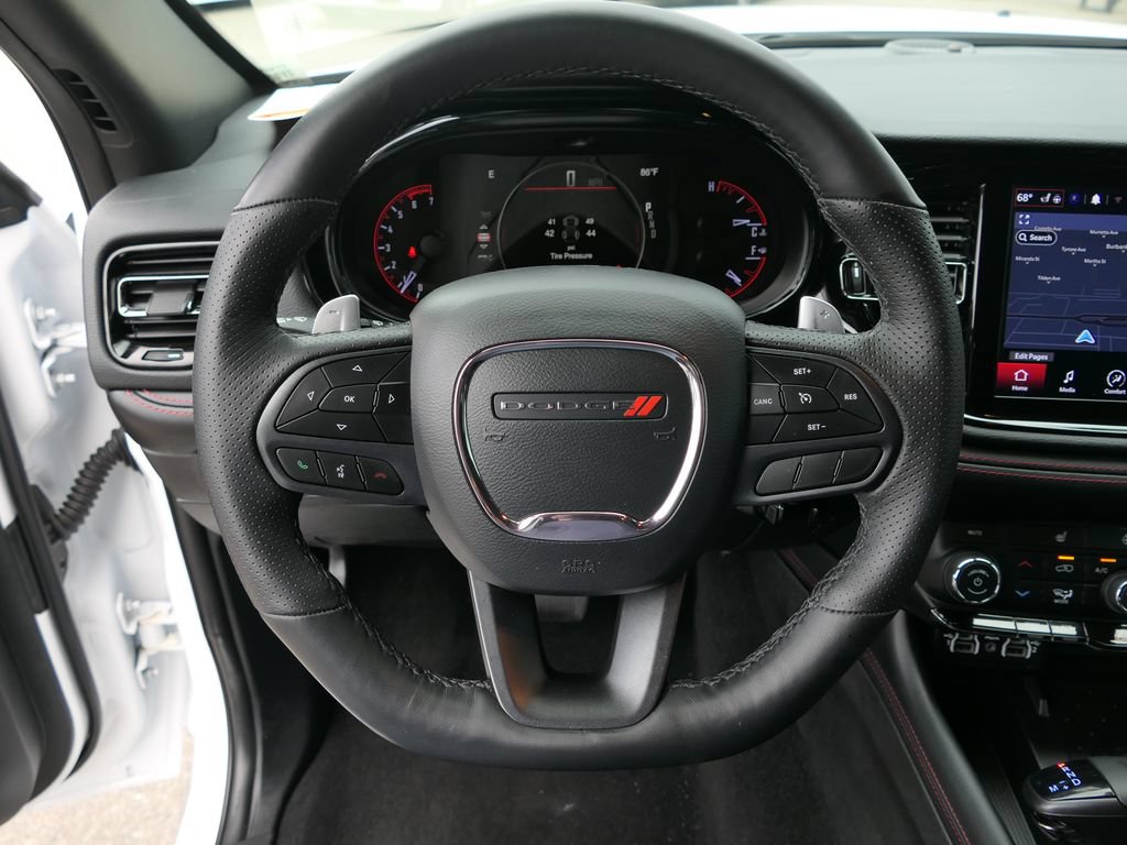 Used 2025 Dodge Durango R/T w/ Blacktop Package AWD/4WD image 16