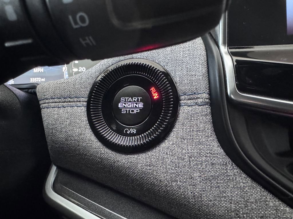 Used 2024 Jeep Compass Latitude image 20