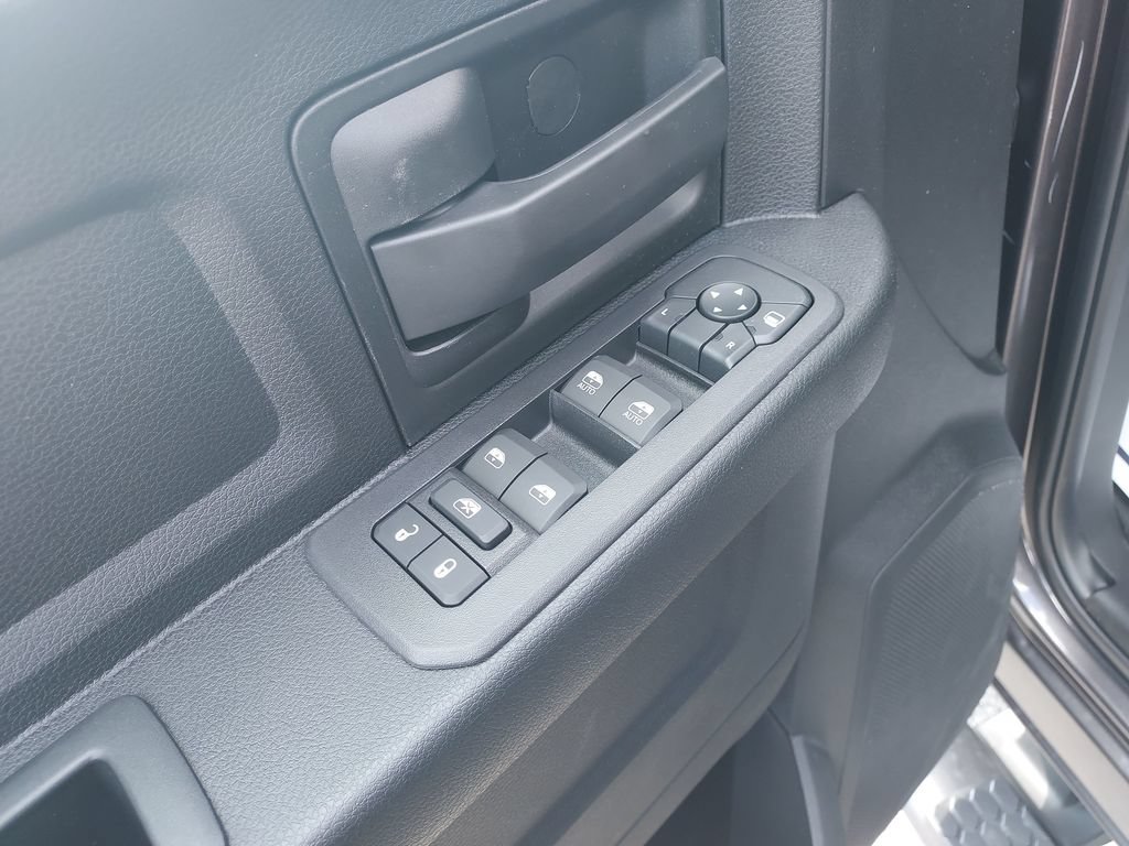New 2027 RAM 3500 Tradesman AWD/4WD image 11