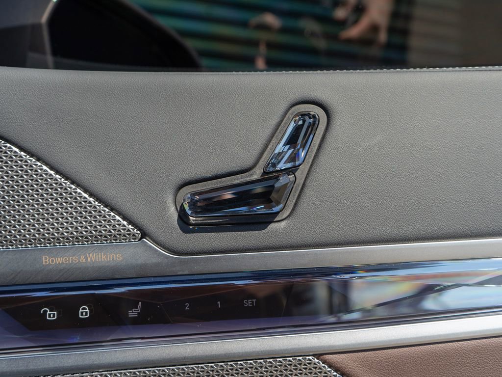 Used 2025 BMW 740i 740i image 33