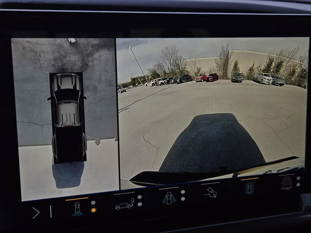 Used 2025 Chevrolet Silverado 3500 High Country w/ Technology Package image 20