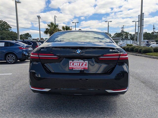 New 2026 BMW 540i xDrive w/ Premium Package image 5