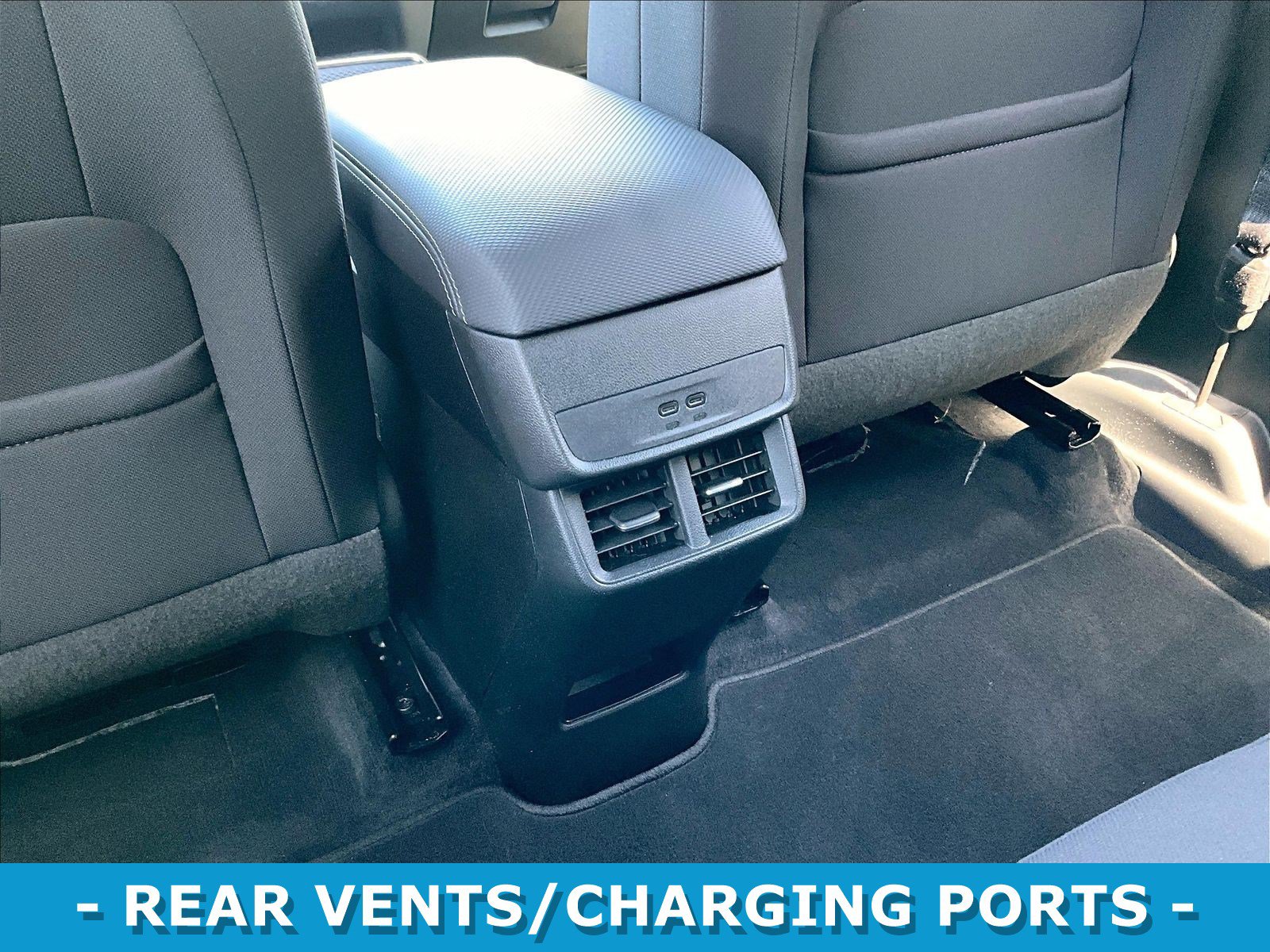 Used 2026 Chevrolet Equinox LT w/ Safety and Technology Package AWD/4WD image 10