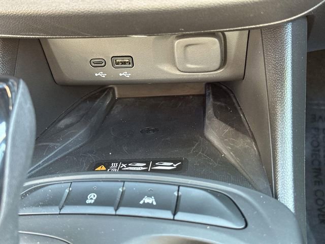 Used 2025 Buick Envista Preferred w/ Convenience II Package FWD image 36