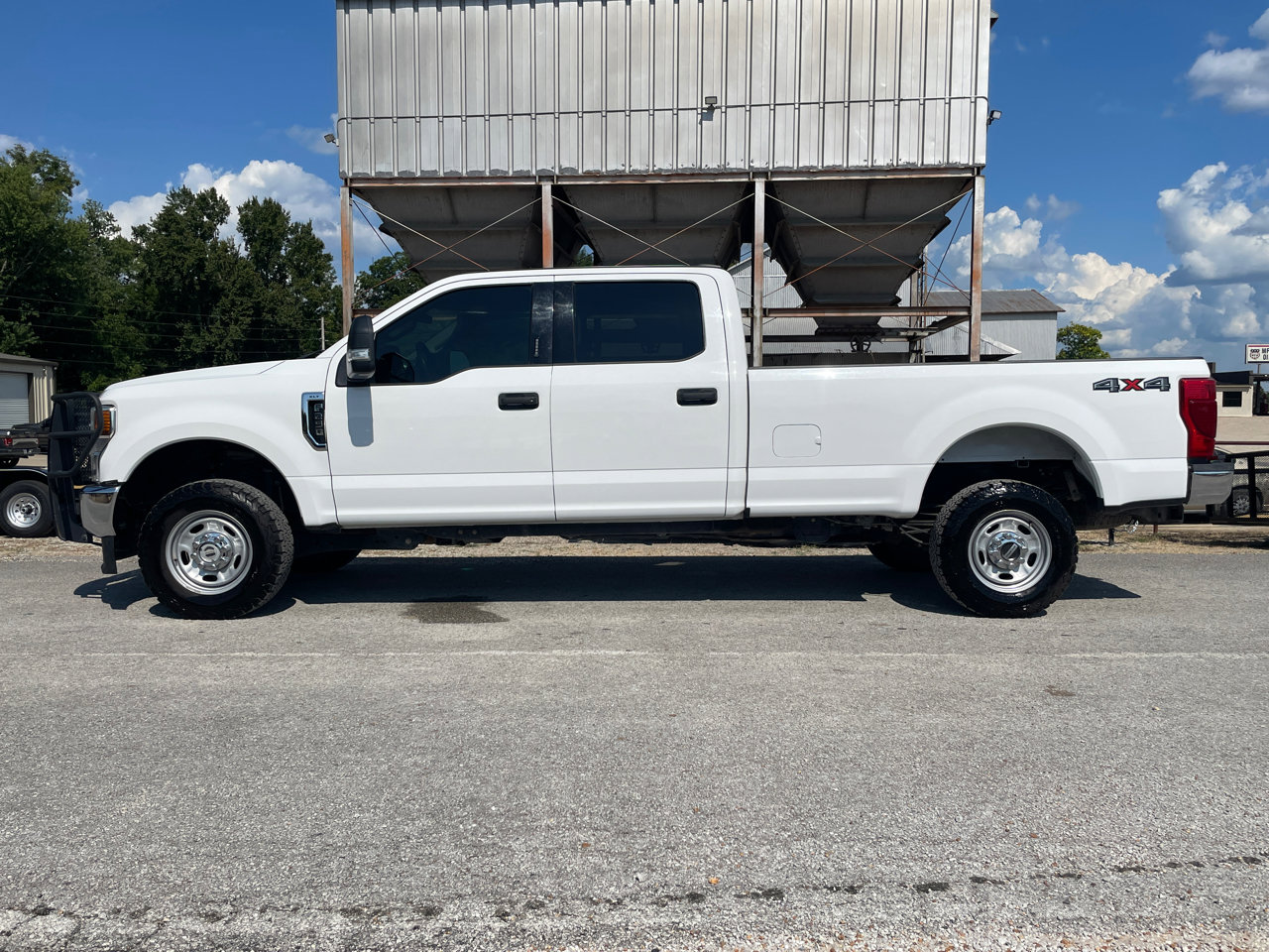 Used 2021 Ford F250 XLT w/ XLT Value Package image 2