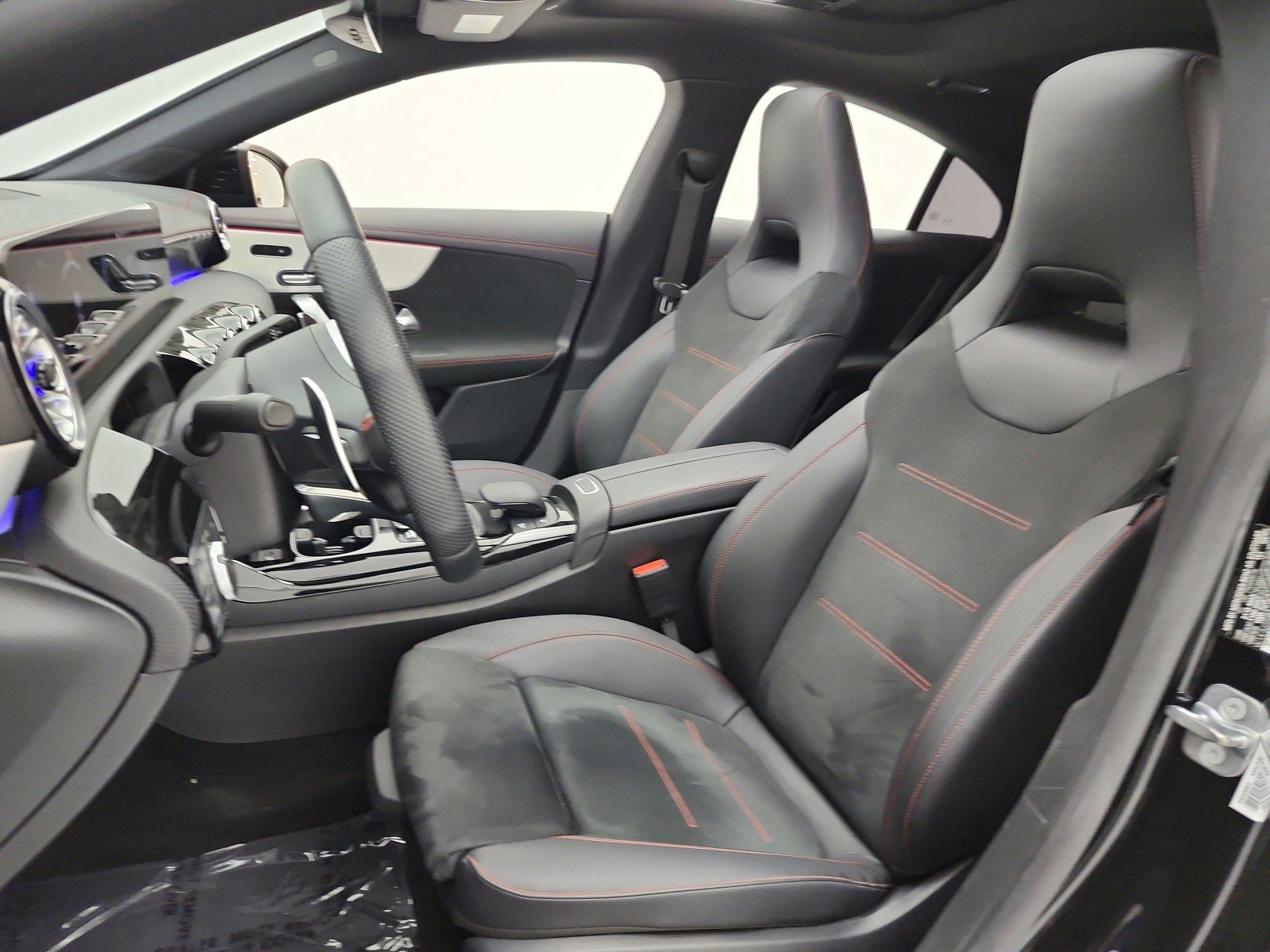 Used 2023 Mercedes-Benz CLA 35 AMG 4MATIC image 13