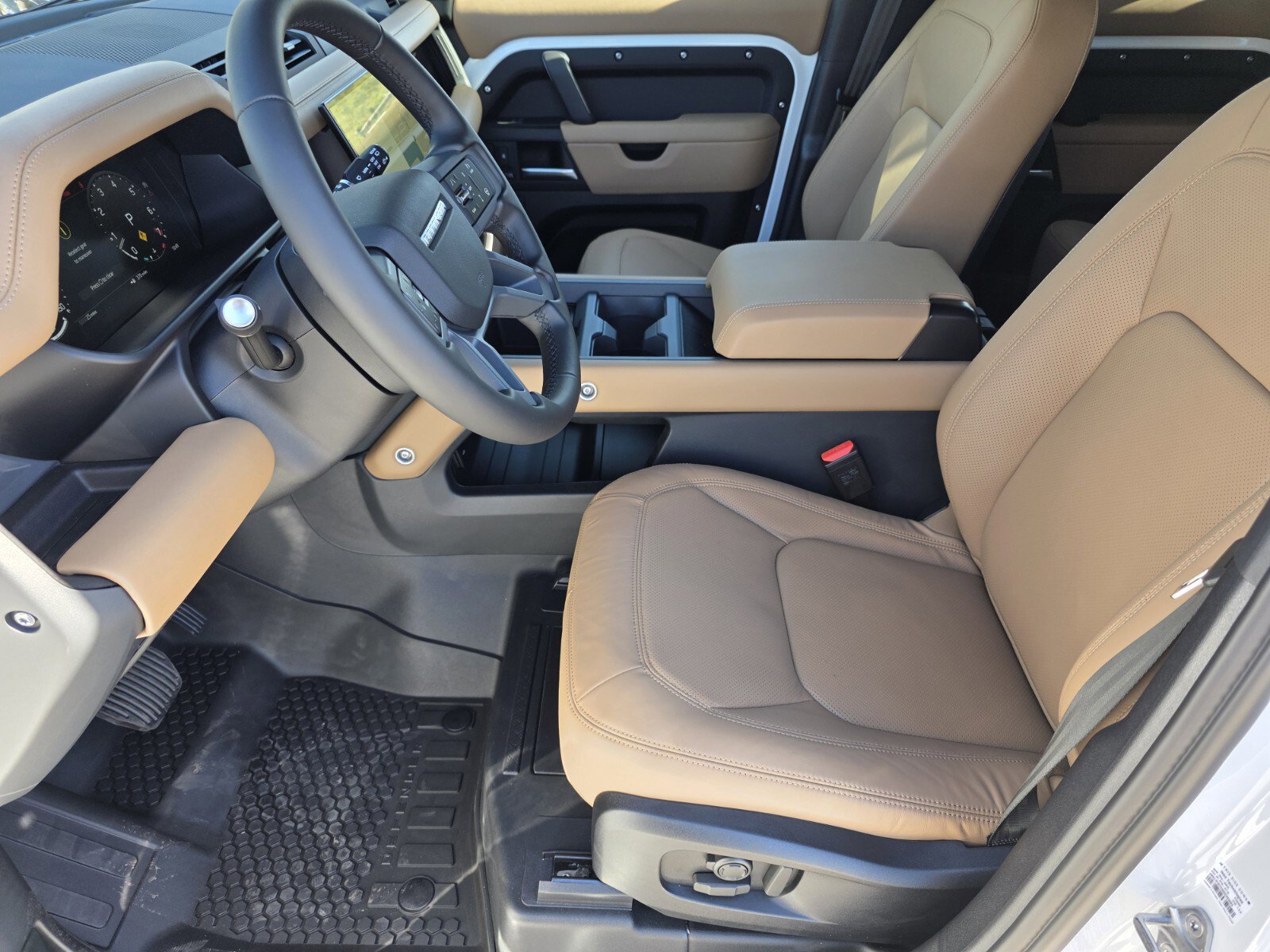 New 2026 Land Rover Defender 110 X-Dynamic SE image 10