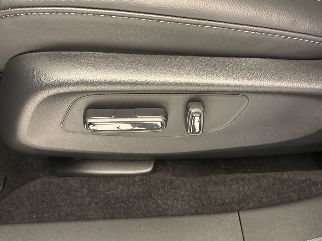 New 2026 Honda HR-V EX-L image 21