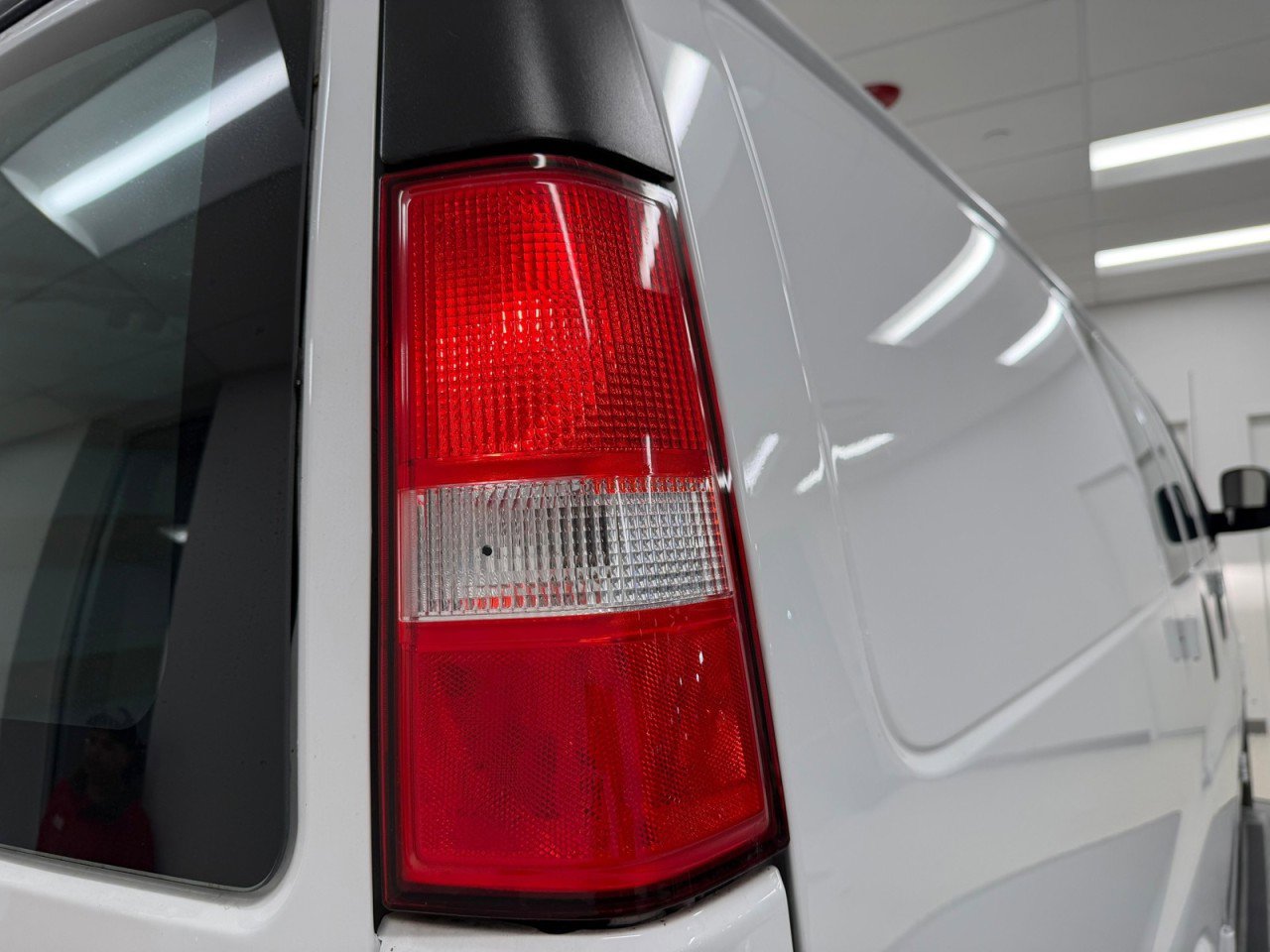 Used 2023 Chevrolet Express 2500 w/ Driver Convenience Package image 26