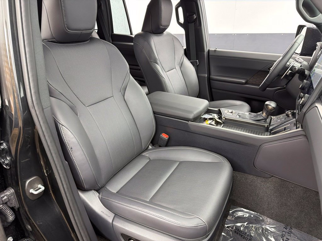 Used 2025 Lexus GX 550 AWD/4WD image 31
