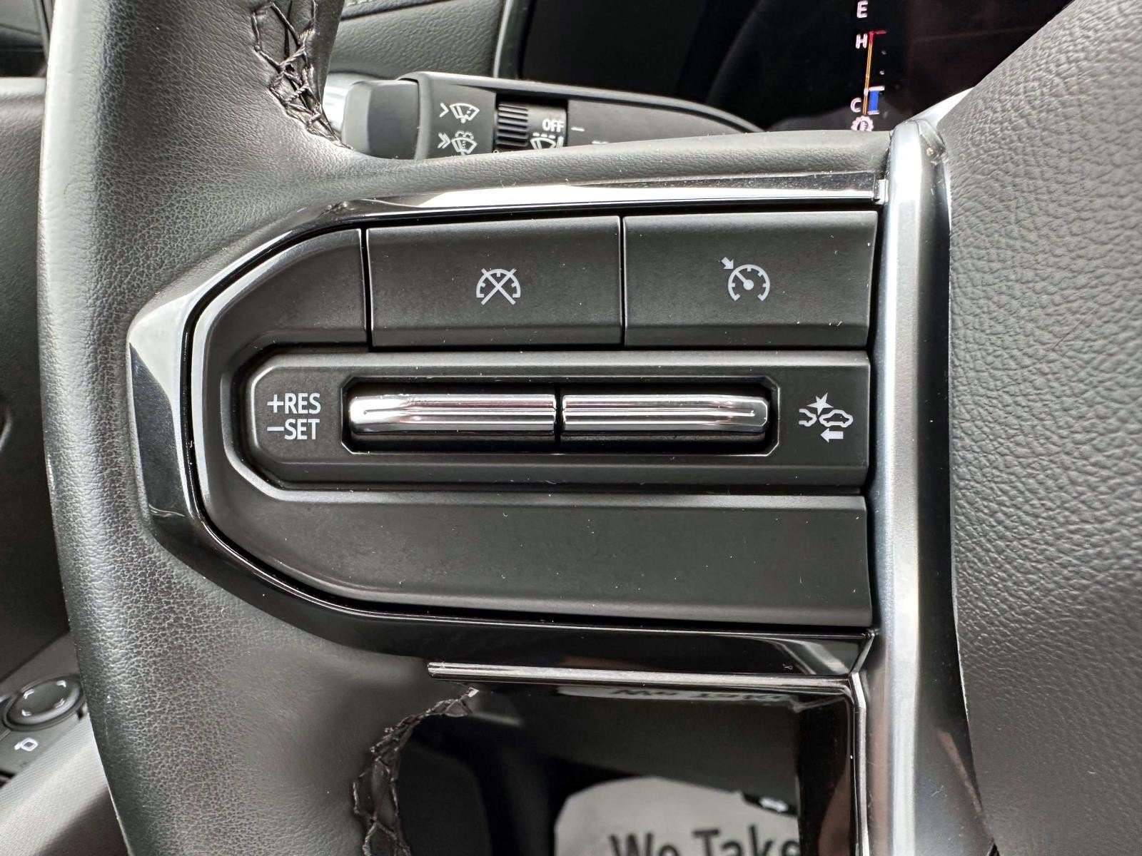 Used 2023 Chevrolet Colorado LT RWD image 17