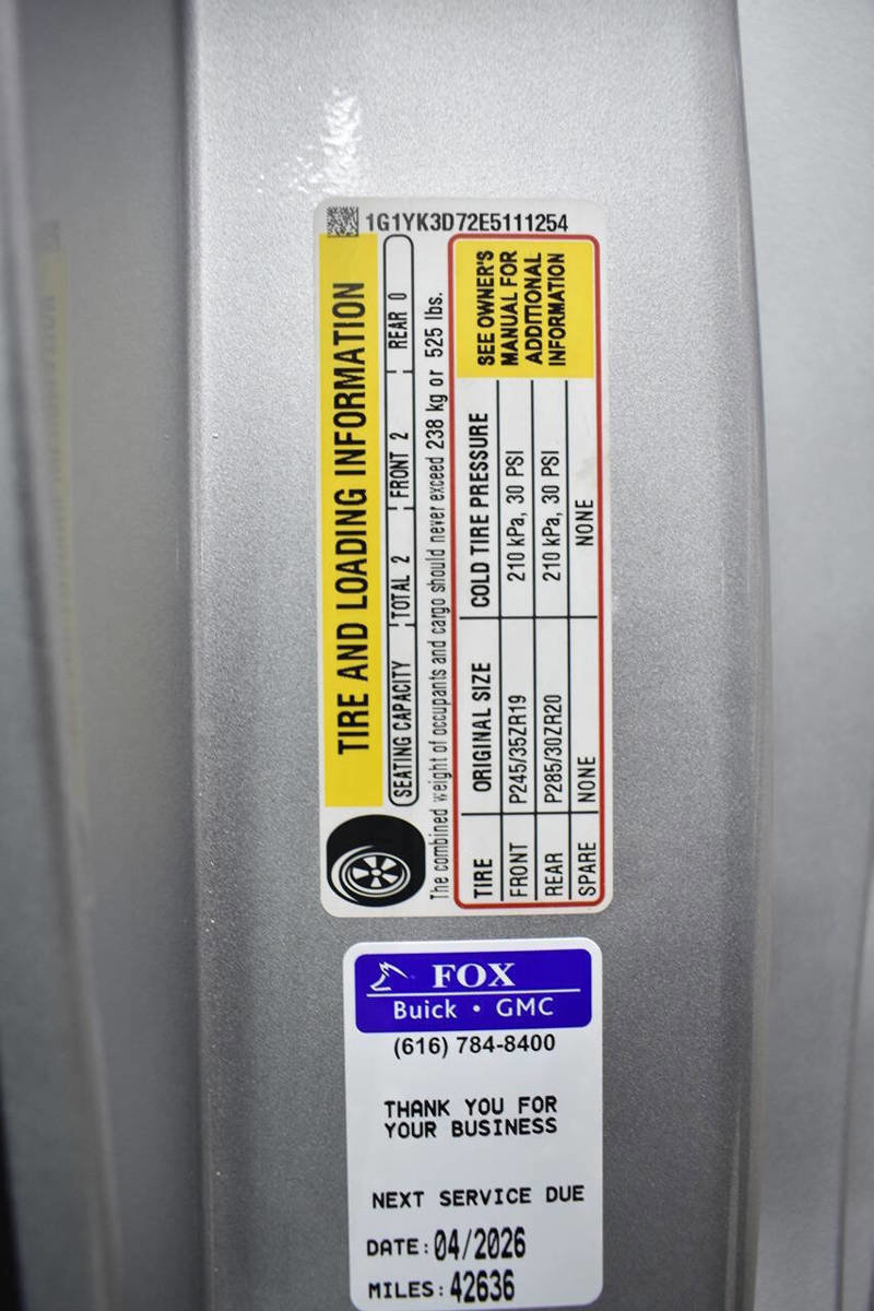 Used 2014 Chevrolet Corvette Stingray Convertible w/ 2LT Preferred Equipment Group image 26