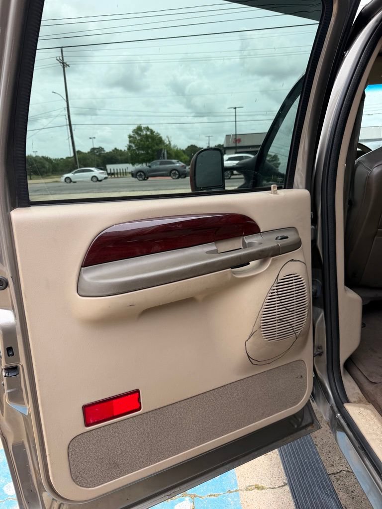 Used 2003 Ford Excursion Eddie Bauer AWD/4WD image 8